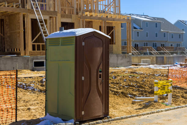Porta potty rental for outdoor events in Lake Holiday, IN