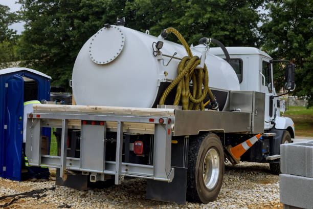 Best Portable toilet rental cost  in Lake Holiday, IN